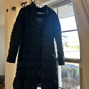 The North Face Women's Black Parka Jacket